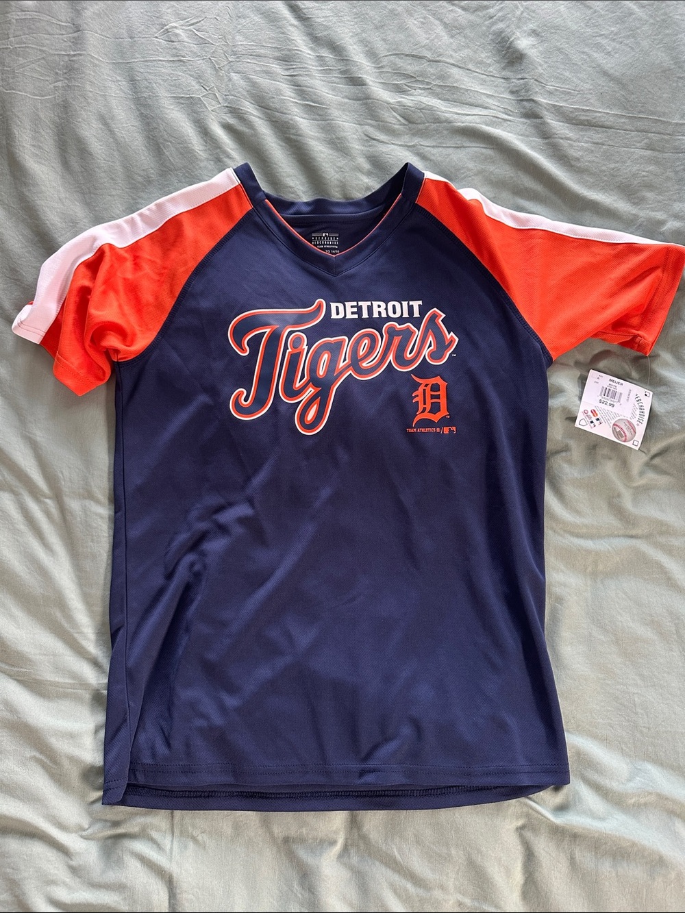 Detroit Tigers jersey shirt